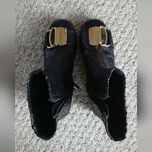 TIBI Wyatt embossed Buckle leather ankle Booties In Black size 5.5
